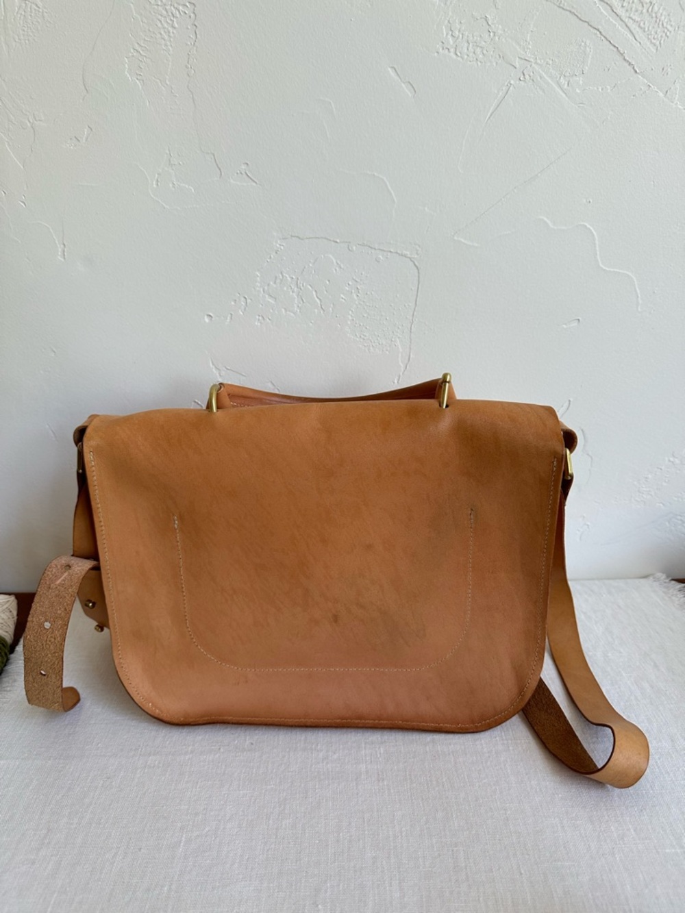 Pennyroyal Mabel Crossbody Leather Bag - Picture 6 of 6